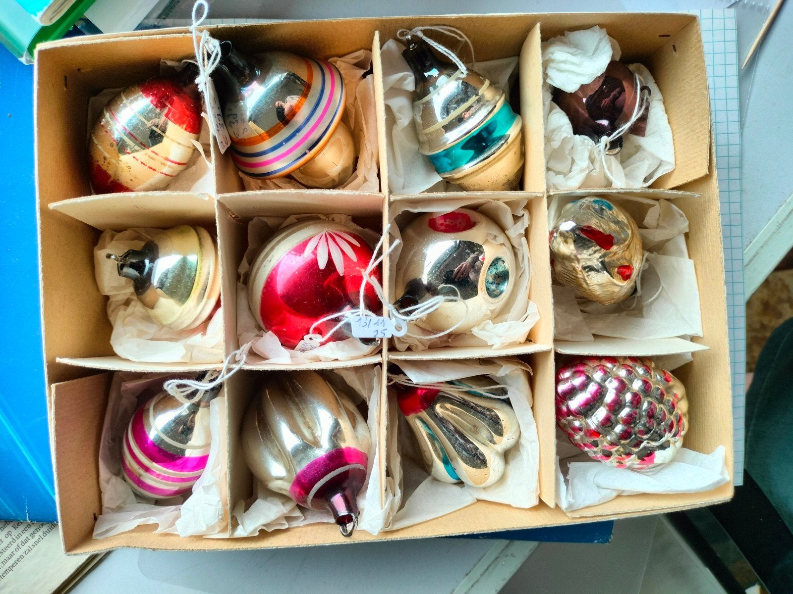 12 ajeko kerstballen, €250 ., Diversen, Ophalen of Verzenden