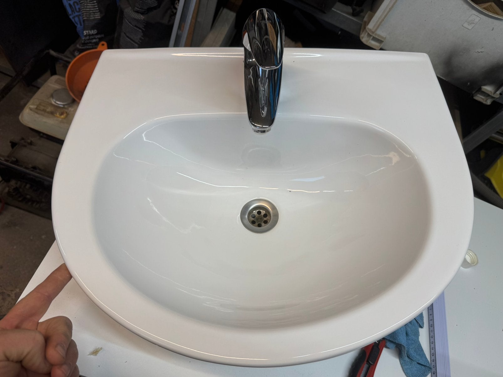 Évier en porcelaine avec robinet, Maison & Meubles, Enlèvement
