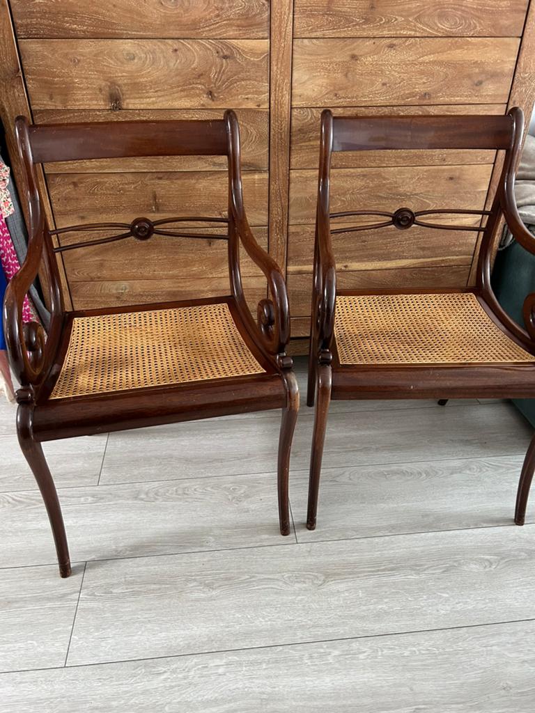Paire de fauteuils style Regency , acajou et cannage, Enlèvement