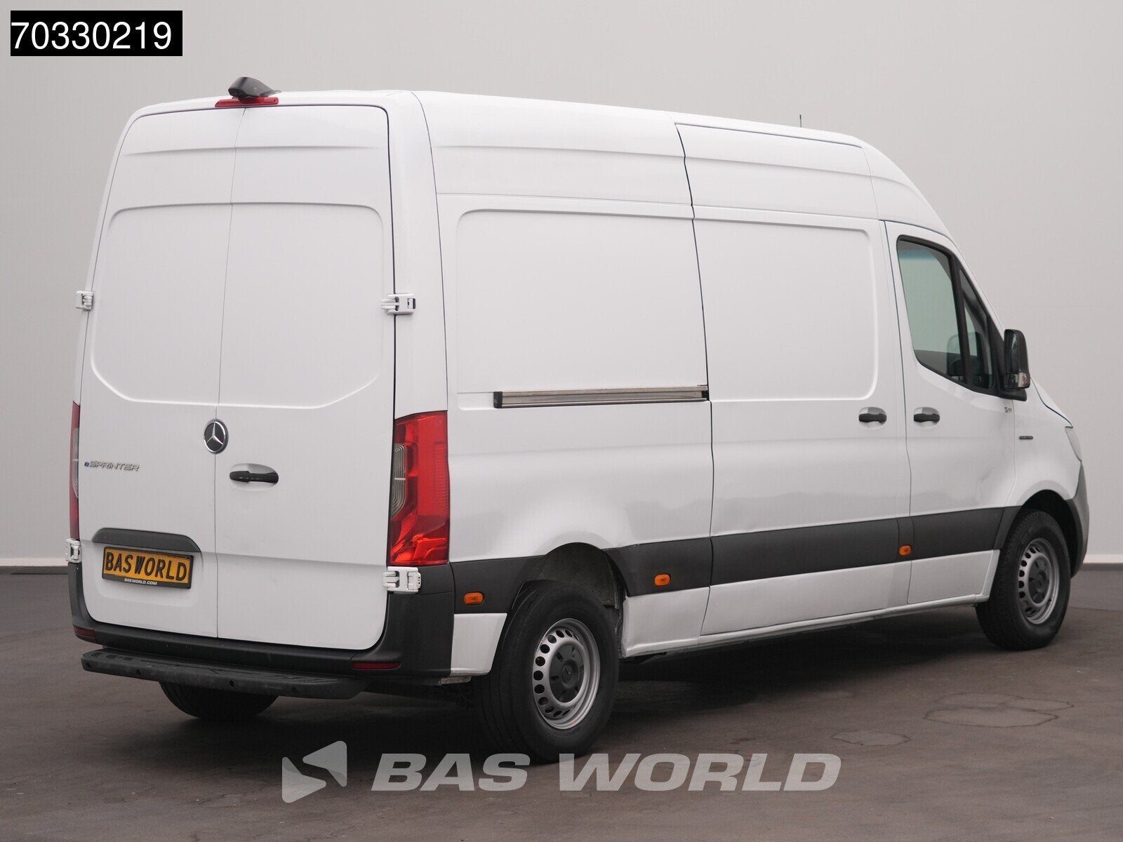 Mercedes eSprinter 312 L2H2 100% Elektrisch 55kWh 145km WLTP, Automaat, Stof, Gebruikt, Mercedes-Benz