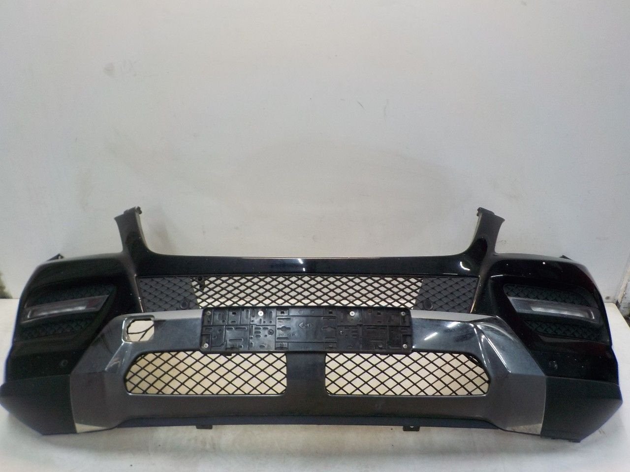 Bumper voor Mercedes-Benz ML-Klasse, Onderdelen@venauto.nl, Van der Ven Autorecycling B.V., Gebruikt, Ettenseweg 76, 4706 PB Roosendaal, The Netherlands