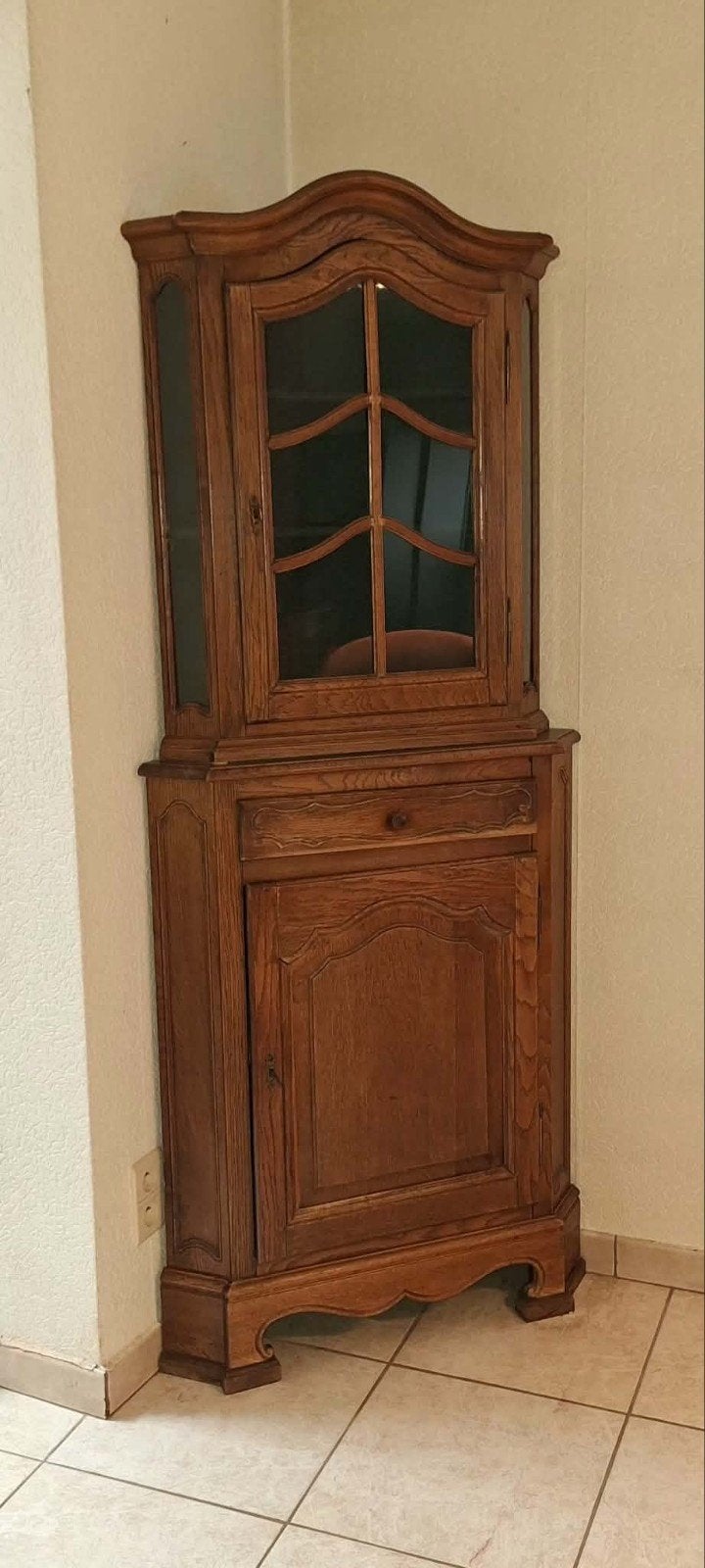 hoekkast, Ophalen