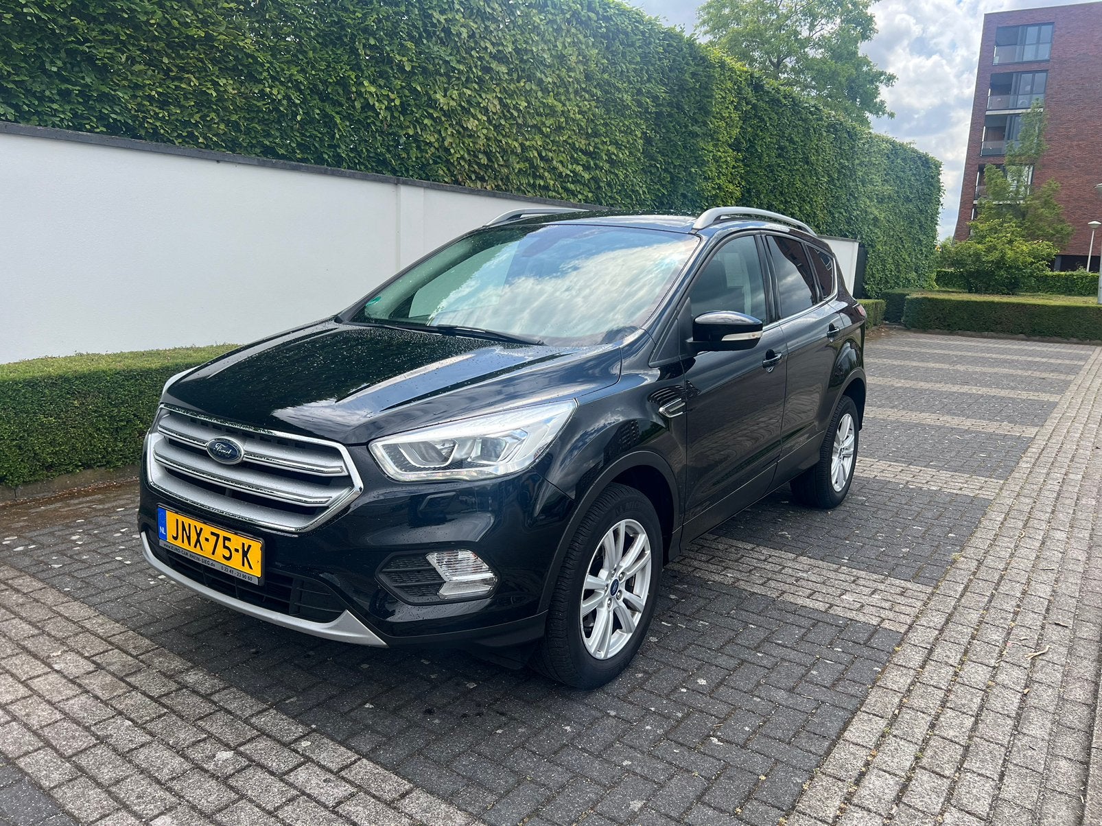 Ford Kuga Titanium 1.5 Benzine 2018, Auto's, Handgeschakeld, Particulier, Kuga, Te koop