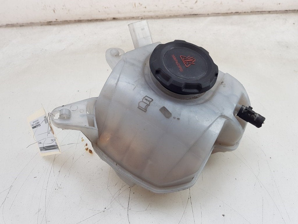 EXPANSIERESERVOIR Volkswagen Taigo (01-2021/03-2024), Gebruikt, Volkswagen