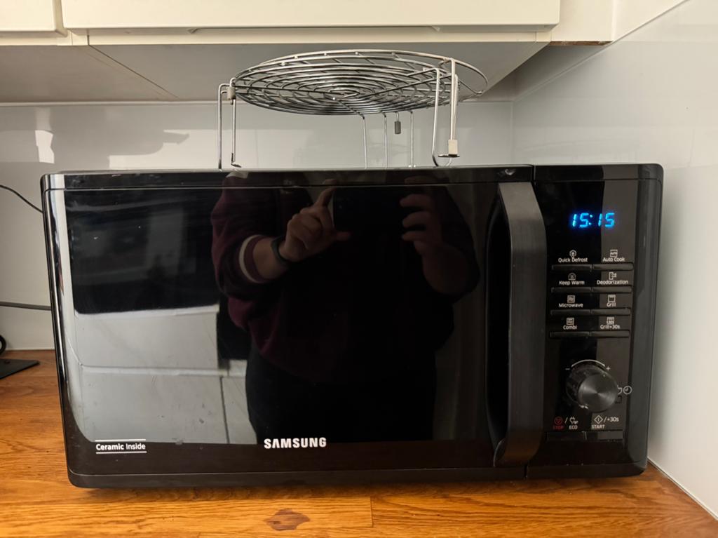 Microgolf oven Samsung, Ophalen, Microgolfoven, Zo goed als nieuw, Draaiplateau