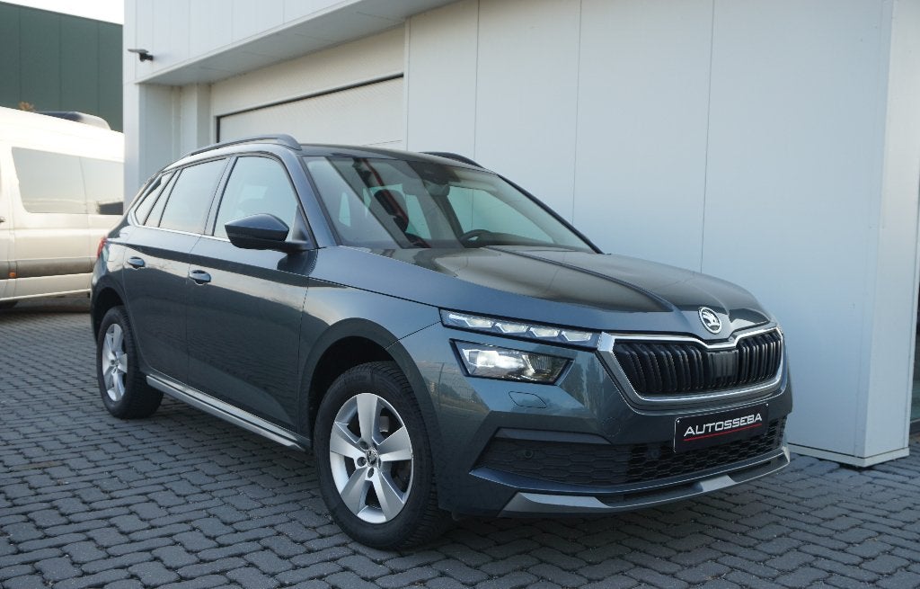 Skoda Kamiq 1.0 TSI Ambition DSG *GARANTIE*, Auto's, Skoda, Voorwielaandrijving, Dealer onderhouden, Stof, Euro 6