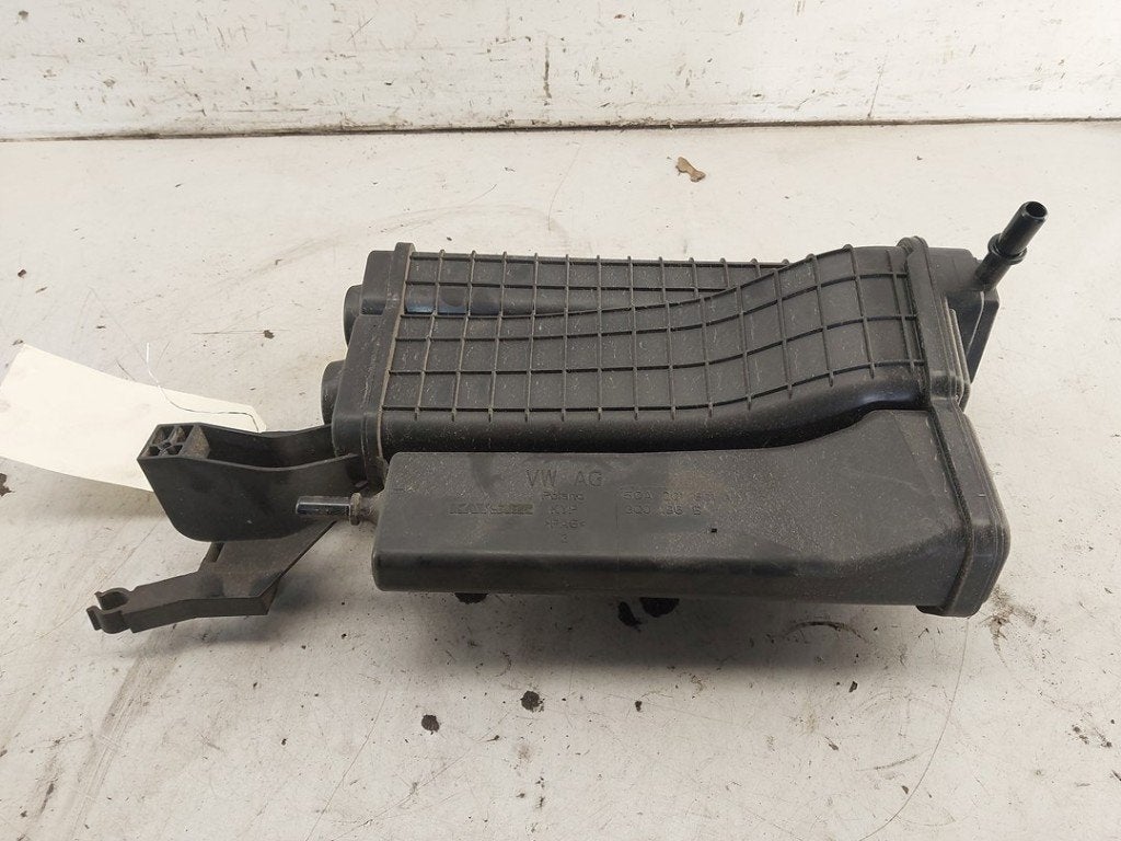 FILTRE A CHARBON Tiguan (CT1) (|3Q0196B|5QA201801A|), Volkswagen, Volkswagen AG, Utilisé, Kundenbetreuung@volkswagen.de