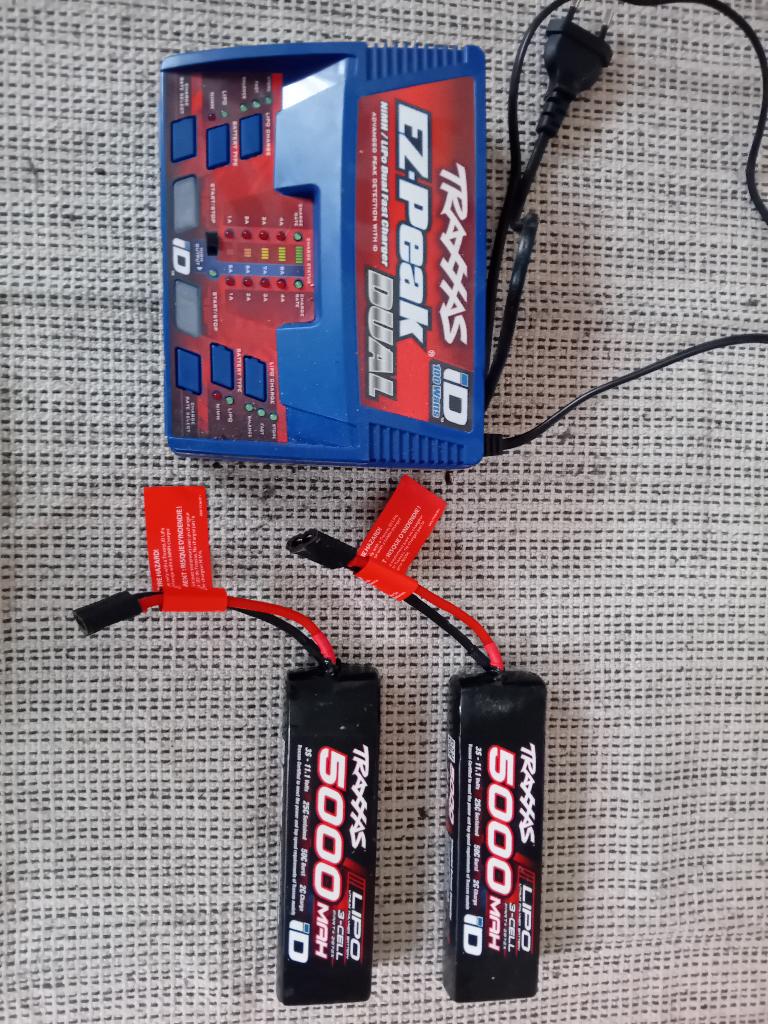 traxxas trx4 defender 1:10, Hobby en Vrije tijd, Ophalen, Auto offroad, Overige typen, Zo goed als nieuw