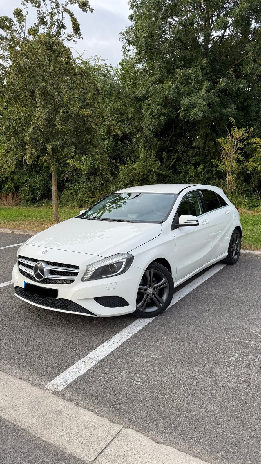 Mercedes A180 1.6 Essence — 2013 — Euro 6 — 180 000 km, Autos, Mercedes-Benz, Bluetooth, Classe A, Achat, Euro 6
