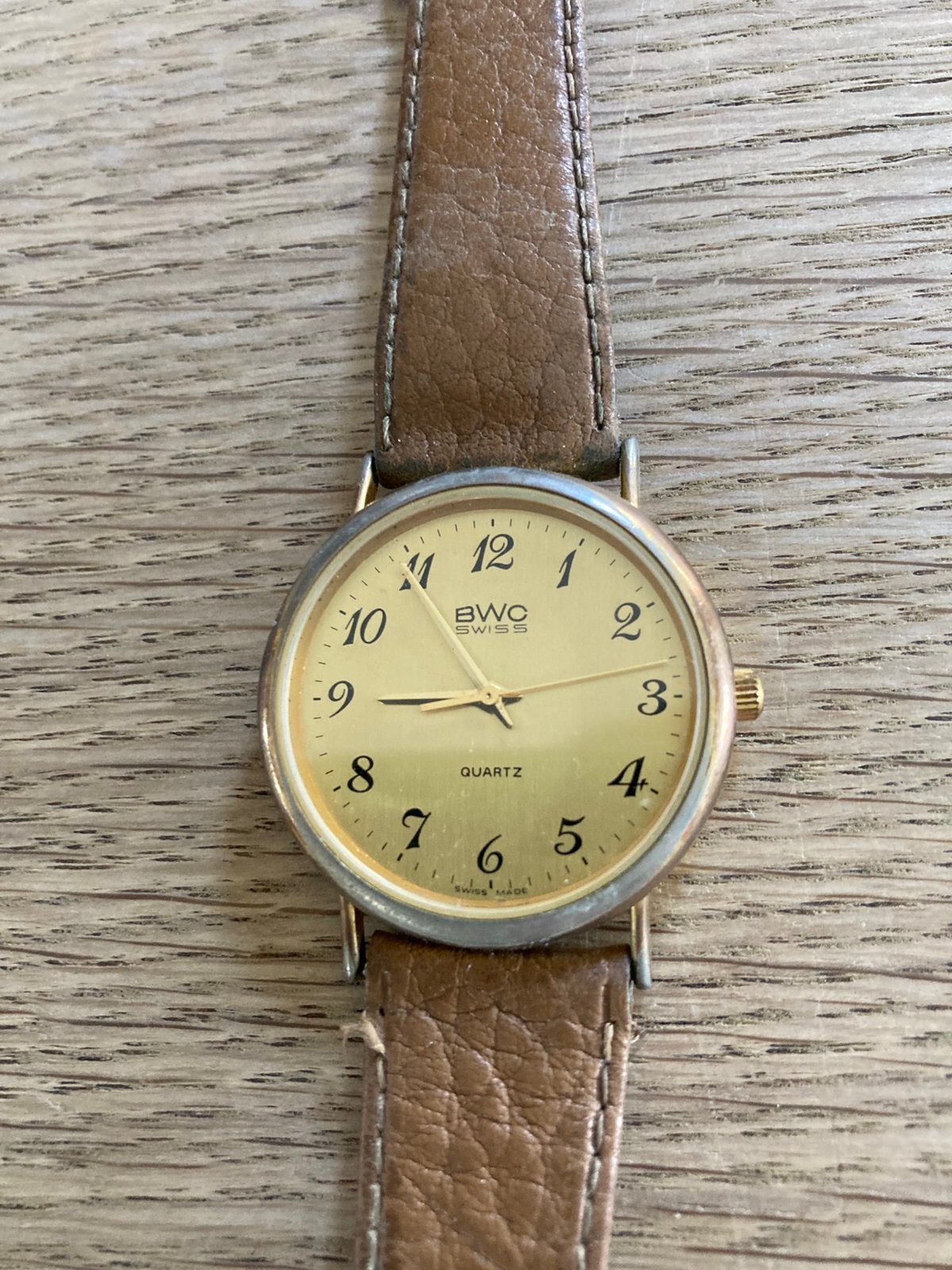 Montre BWC Swiss Quartz – Vintage, Enlèvement