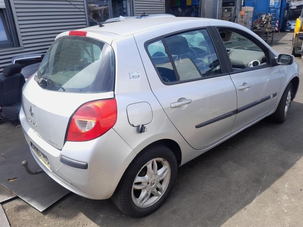 TRAPPE D'ESSENCE Renault Clio III (BR / CR), Autos : Pièces & Accessoires, Carrosserie & Tôlerie, Renault, Utilisé