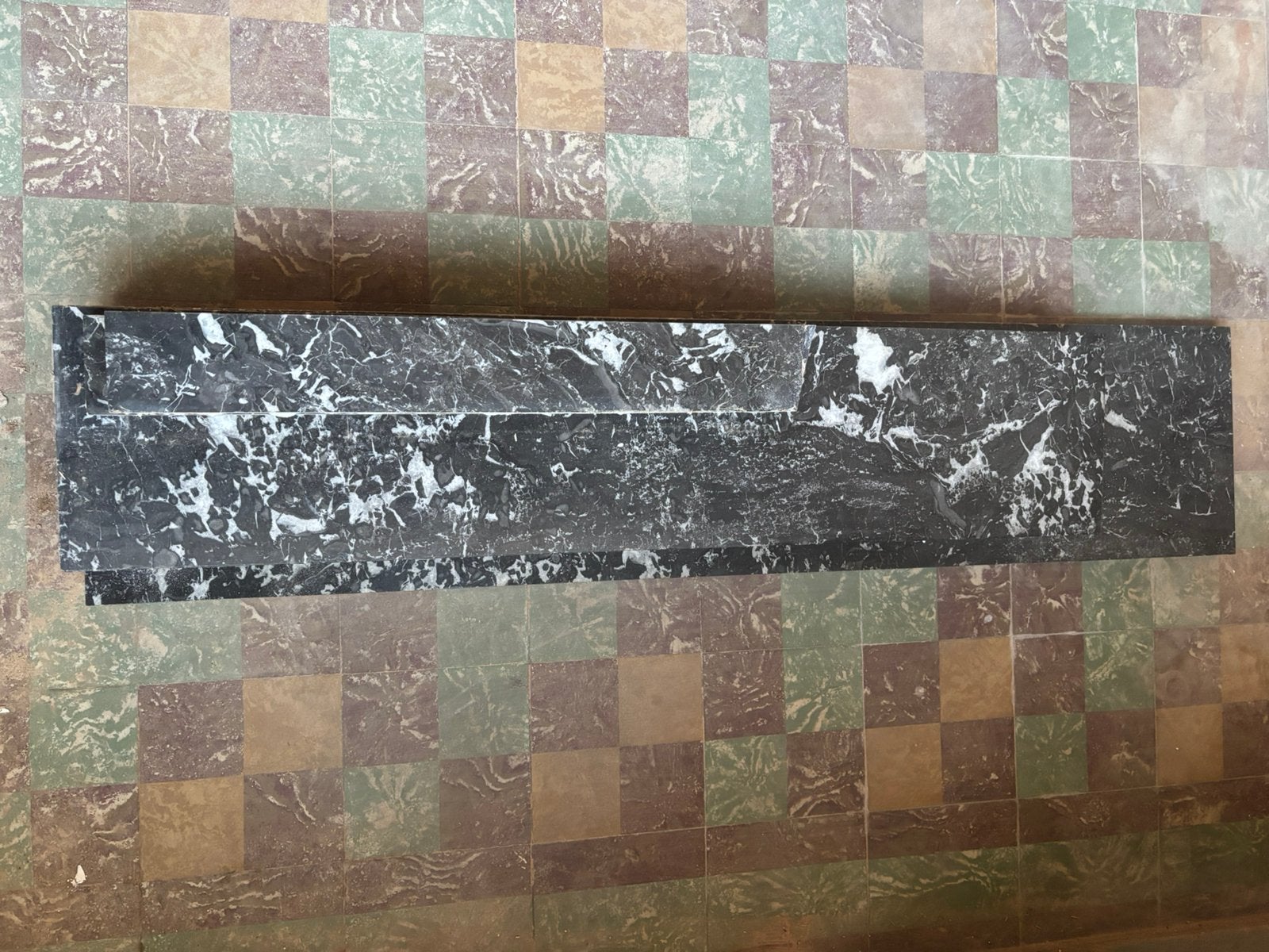 Marbre noir massif, 100 à 150 cm, Enlèvement, Utilisé, Plinthes