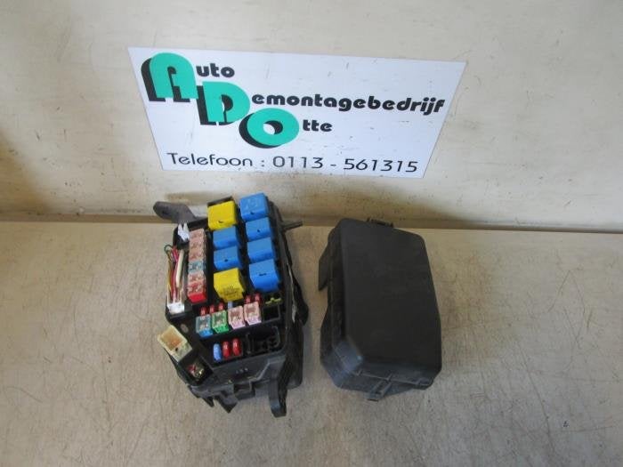 Boîte à fusibles d'un Hyundai Getz (Getz 03-), Autos : Pièces & Accessoires, -, 3 mois de garantie, Utilisé, Hyundai