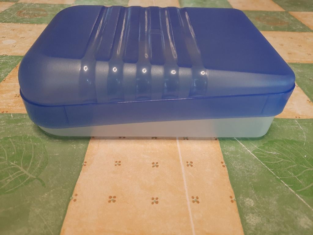 pvc lunch box splinternieuw , 2 stuks nog .., Ophalen of Verzenden, Nieuw
