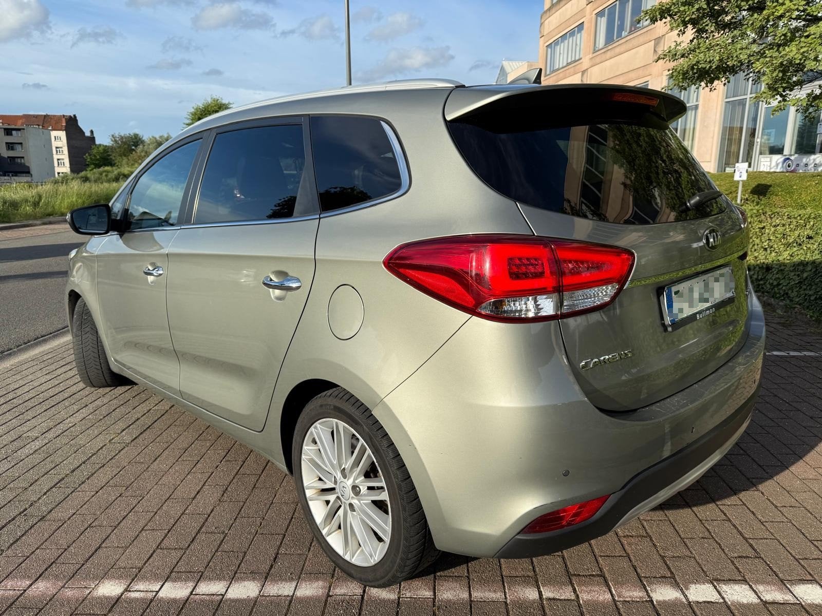 Kia Carens 1.7 CRDI DIESEL 7pl EU6b, Auto's, Monovolume, Euro 6, Beige, Particulier