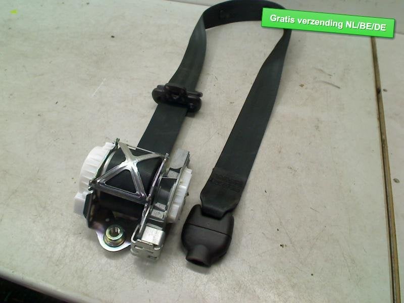 CEINTURE DE SECURITE TENSIONNEUR AVANT GAUCHE 500 (312), FCA Germany GmbH, IPC D1-09 Bahnhofsplatz
65423  Rüsselsheim am Main, DE