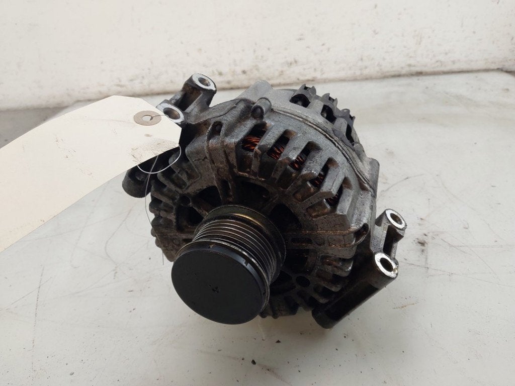 ALTERNATEUR GLE Coupe (C292) (|A0009068706|A000906870680|), Valeo, Mercedes-Benz, Utilisé, 100, rue de Courcelles
75017  Paris, FR