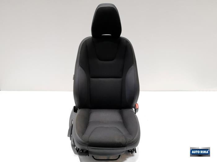 Siège droit d'un Volvo V60, Autos : Pièces & Accessoires, Habitacle & Garnissage, Utilisé, 3 mois de garantie, Enlèvement ou Envoi