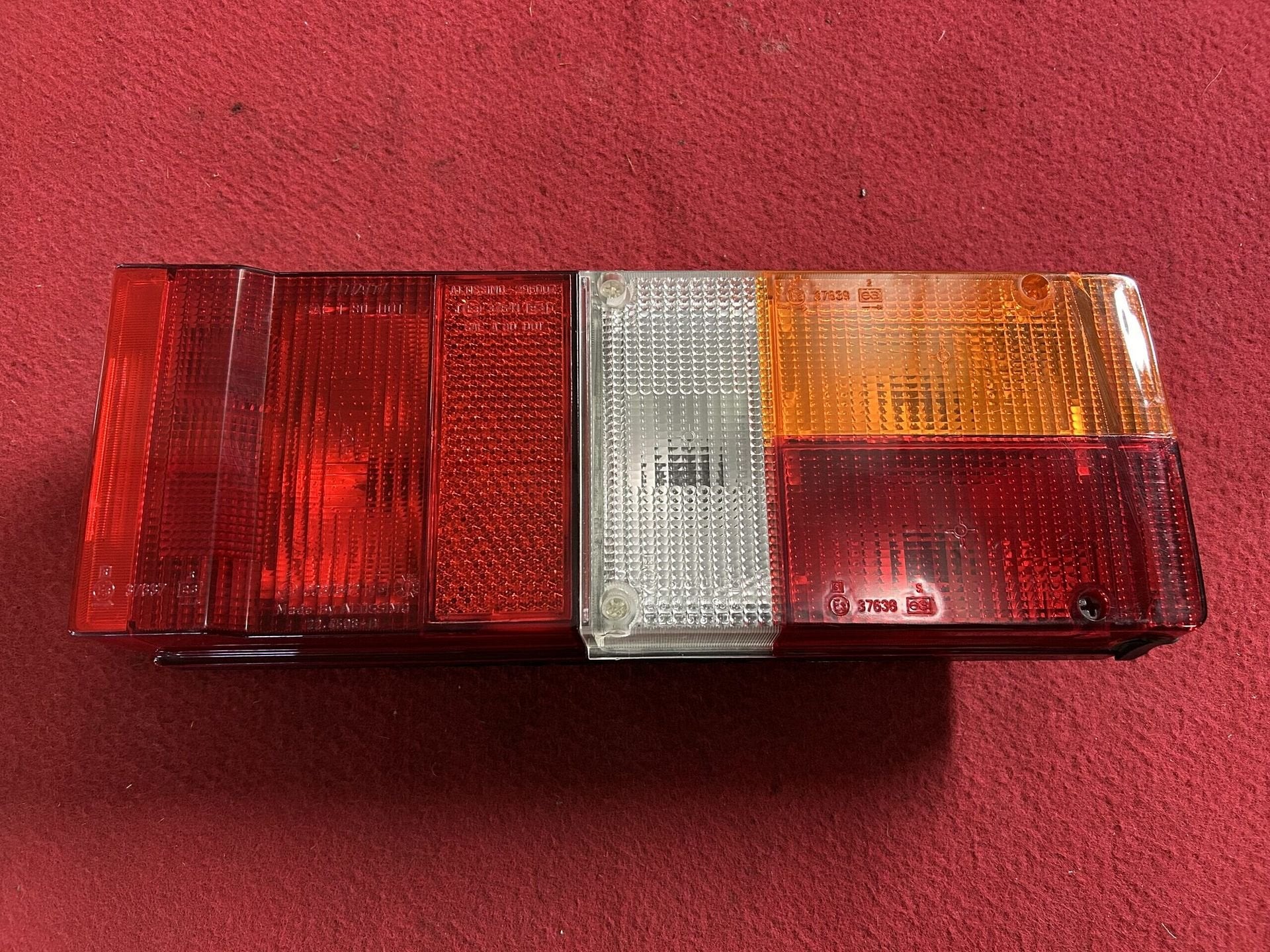 Fiat 131 achterlichteenheid, -, Utilisé, Fiat, -