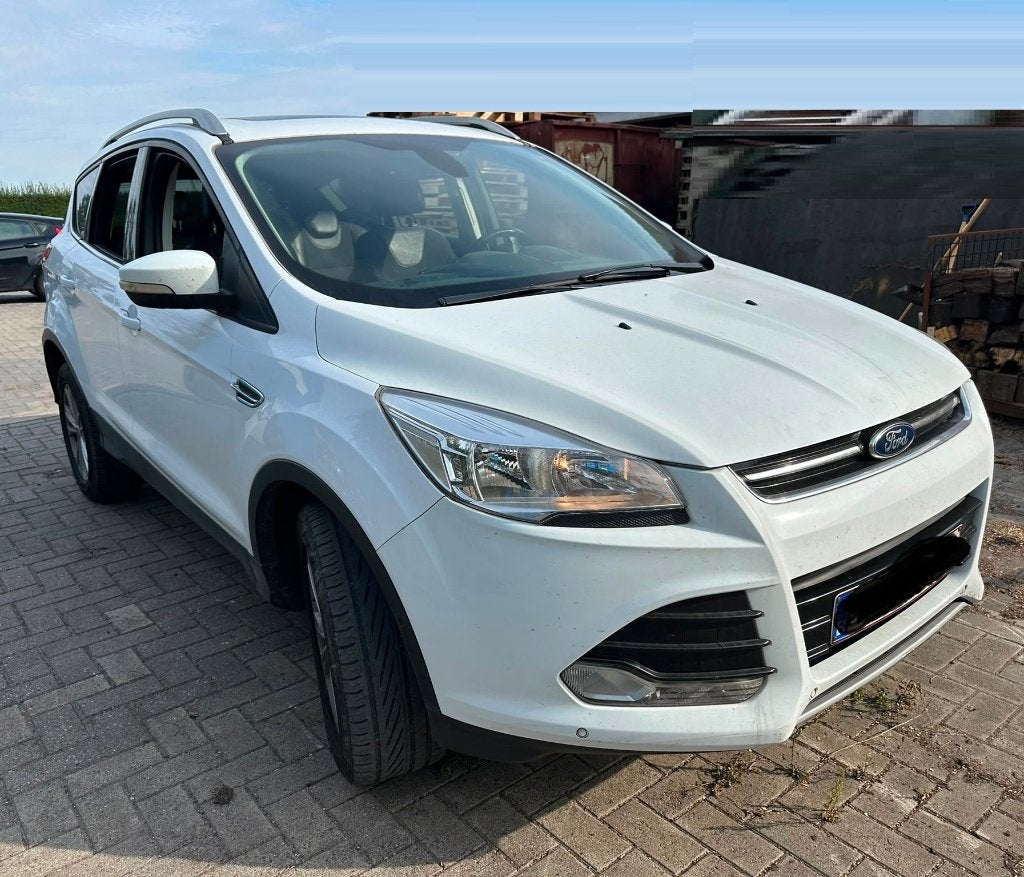 Ford Kuga 2.0Diesel Manual/Leder/Navi Euro6b 2015, Autos, Ford, Cuir, Achat, Euro 6, Boîte manuelle