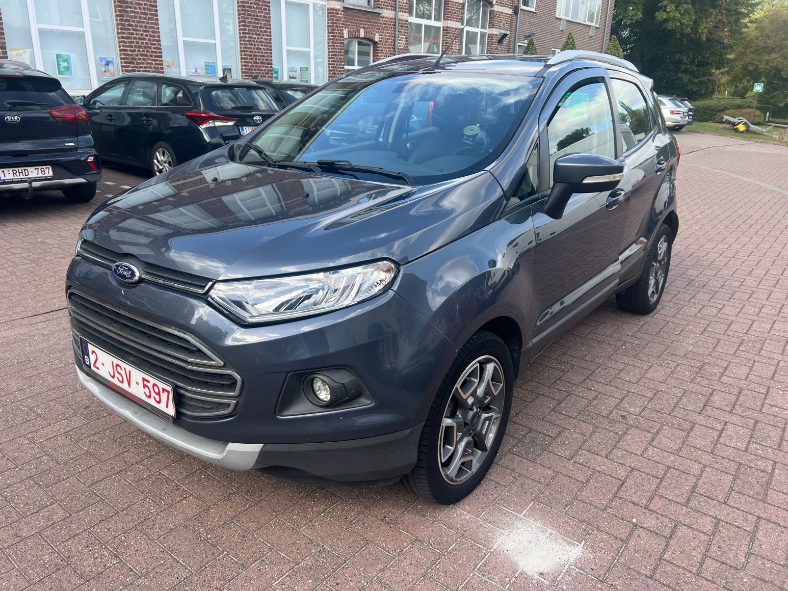 Automaat benzine 1.5i benzine Ford ecosport, Auto's, Automaat, Leder en Stof, 5 zetels, Particulier