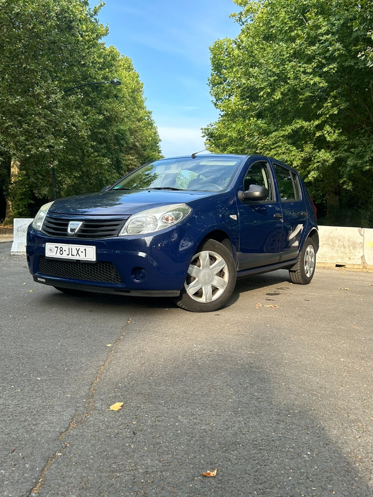 Dacia Sandero 1.2i 75ch • 2009 • 156.000 km, 5 deurs, Particulier, Sandero, Te koop