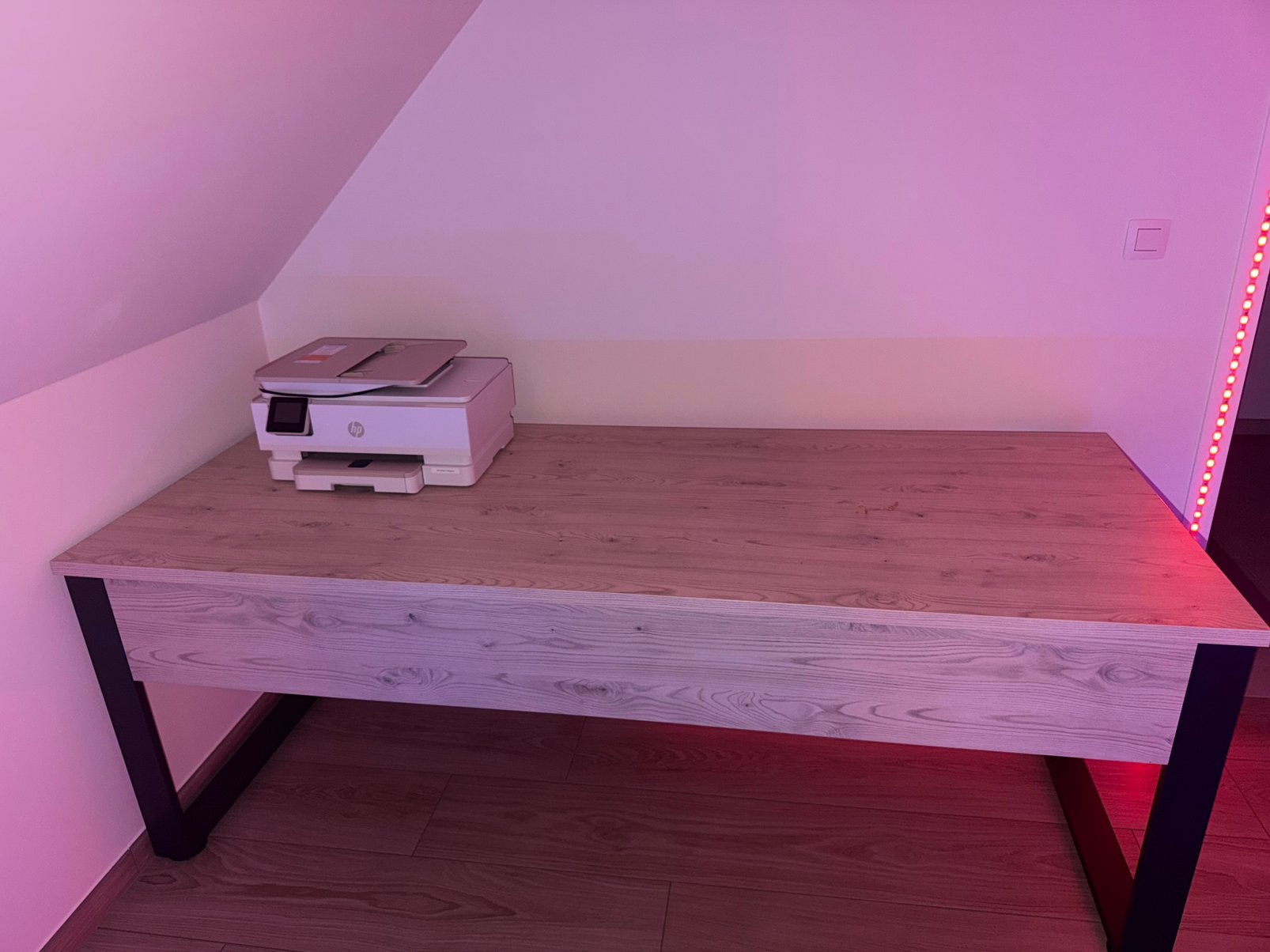 Bureau met HP Printer (inkt inbegrepen), Ophalen of Verzenden, Zo goed als nieuw