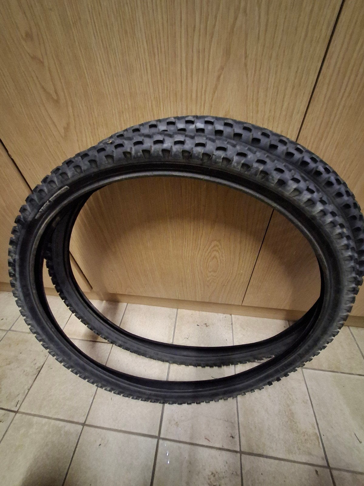 Véritables Pneus trek connection vintage 26 x 1.95, Enlèvement