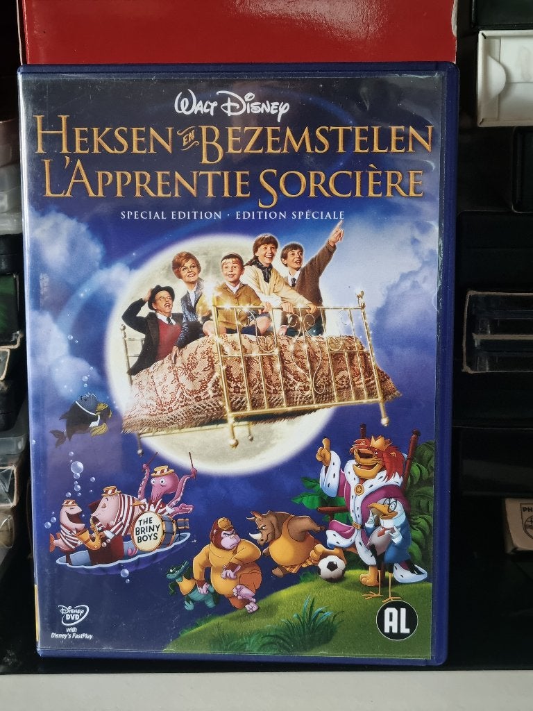 Bedknobs and Broomsticks, Angela Lansbury, Roddy McDowall, Ophalen of Verzenden, Engels, Nederlands