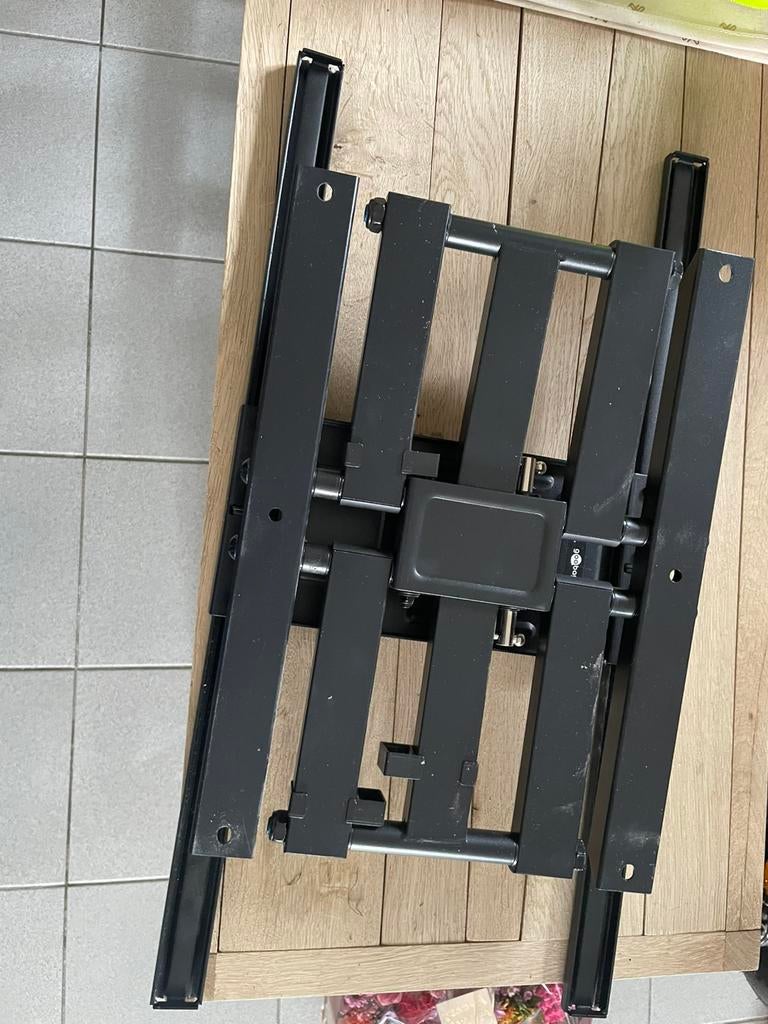 Tv beugel van 45 tot 75 inch, Enlèvement, Comme neuf