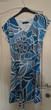 Kleed, Gedragen, Ophalen, Maat 38/40 (M), Terre Bleue