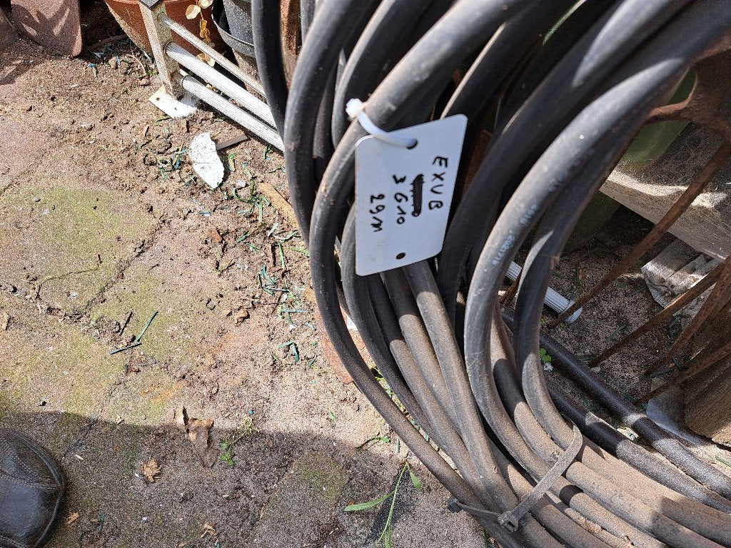 verschillende soorten kabels, Ophalen of Verzenden, Zo goed als nieuw