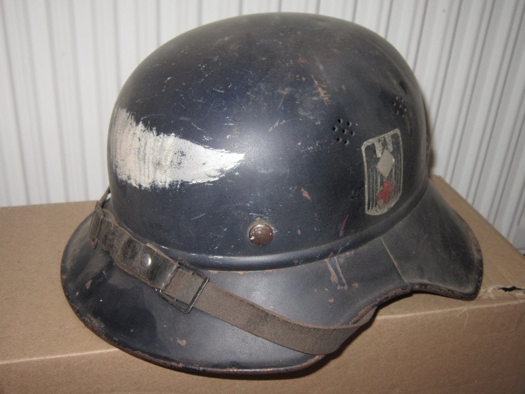 Duitse luftschutz DRK-helm uit de Tweede Wereldoorlog, Verzenden, Overige soorten