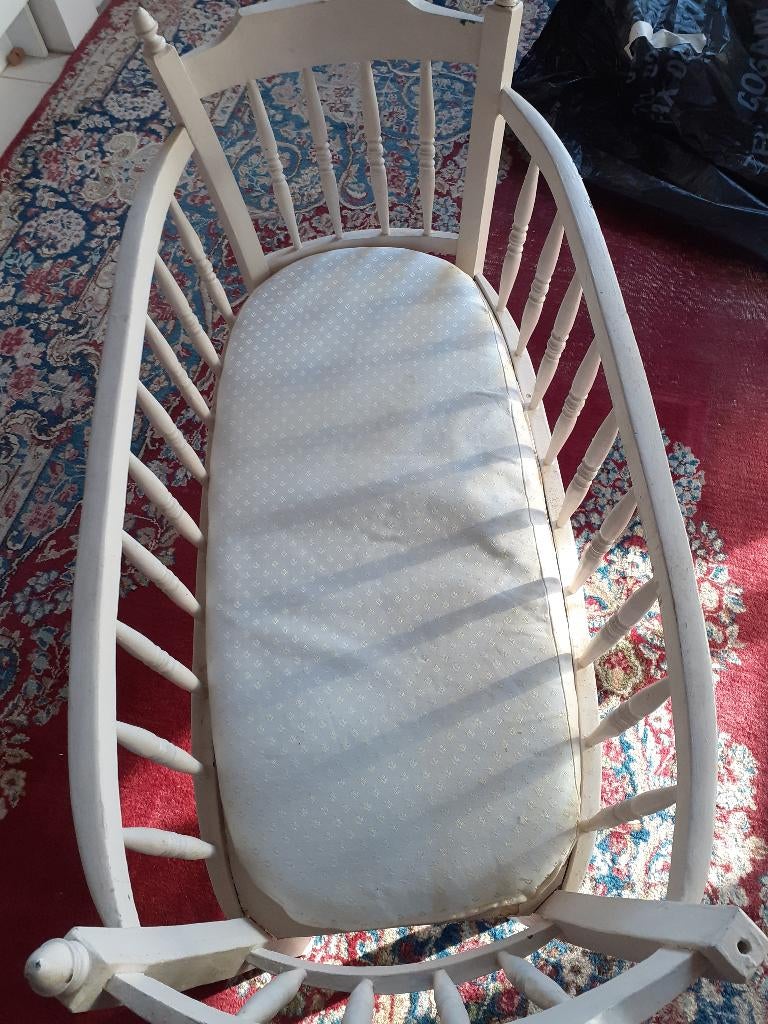 antiek baby bed, Enlèvement, Utilisé