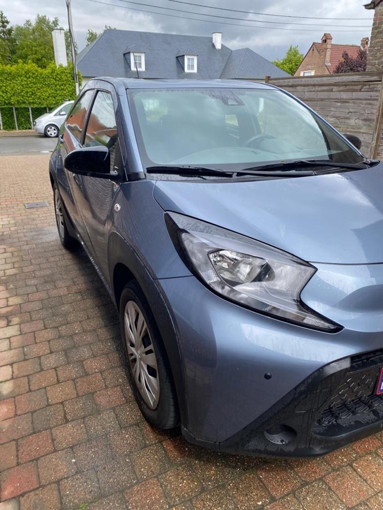 Toyota Aygo X van 06/2024, Autos, Toyota, Achat, Noir, 5 portes, Aygo X