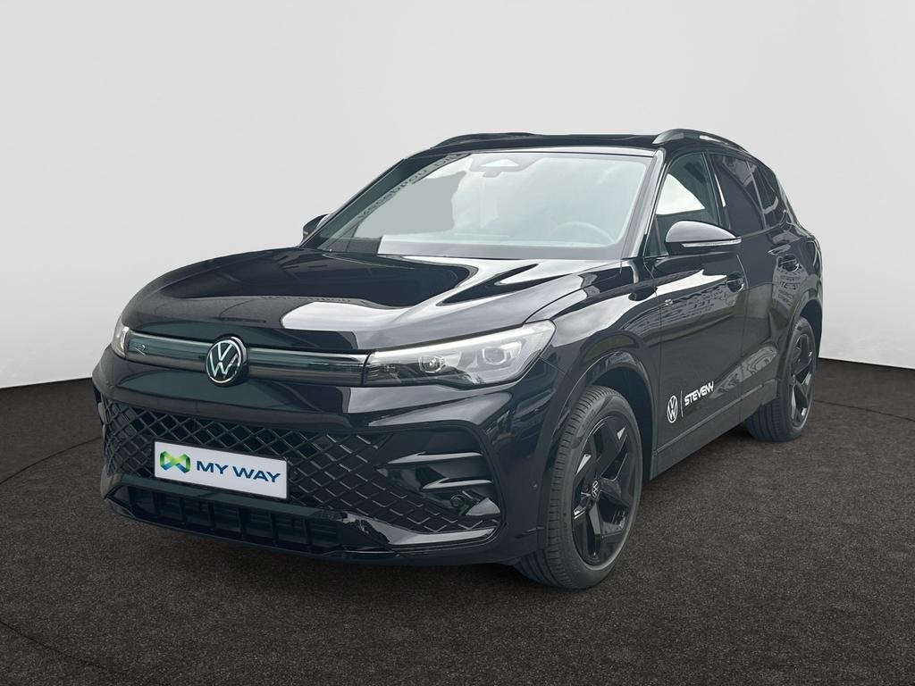 Volkswagen Tiguan Tiguan 2.0 TDI SCR R-Line Business Premium, Auto's, Automaat, Zwart, Diesel, SUV of Terreinwagen