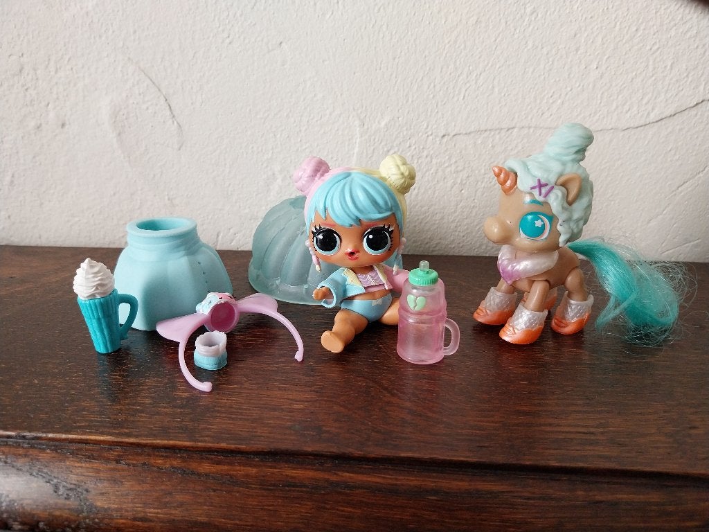L.O.L.Surprise popje met unicorn, Verzamelen, Ophalen of Verzenden, Gebruikt