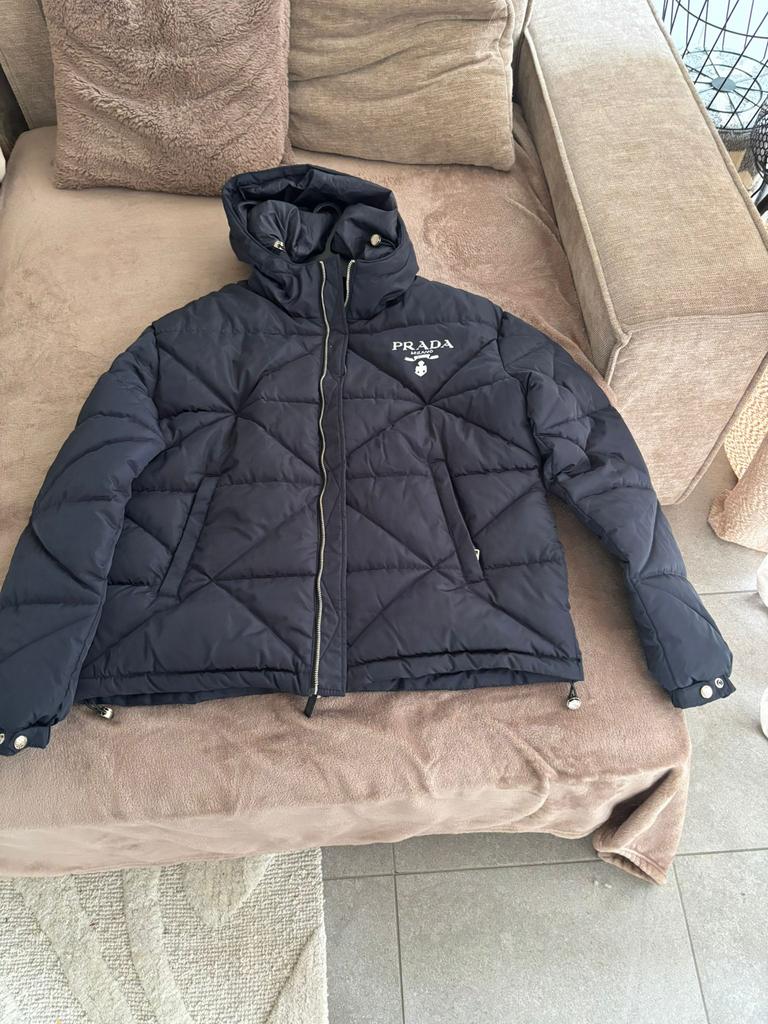 Prada jas maat M, Vêtements | Hommes, Vestes | Hiver, Enlèvement, Comme neuf, Taille 48/50 (M)