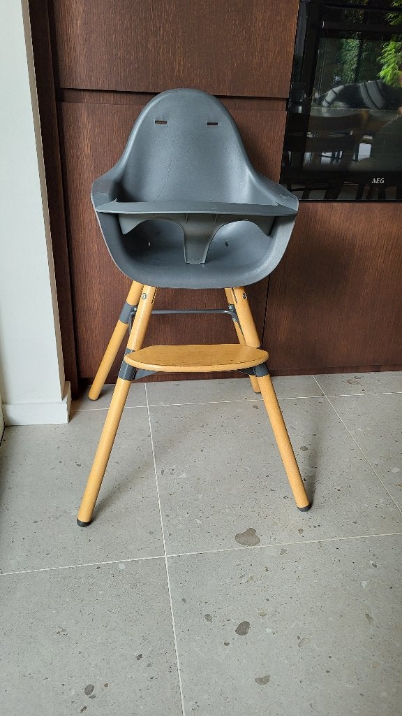 Childhome Evolu Eetstoel, Kinderen en Baby's, Ophalen, Gebruikt, Meegroeistoel, Aanschuifbaar