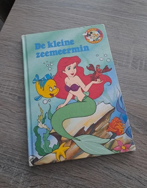 Disney de kleine zeemeermin, Boeken, Ophalen of Verzenden, Gelezen, Sprookjes