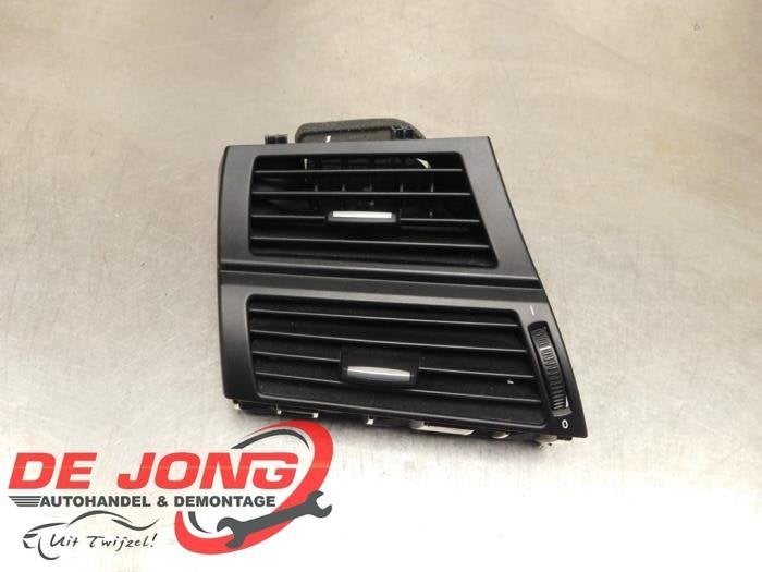 Grille aération tableau de bord d'un BMW X5, -, 3 mois de garantie, Utilisé, -