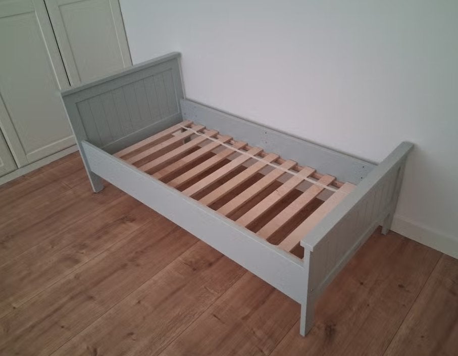 Mooi Coming peuterbedje 80x155 cm - Zo goed als nieuw, Ophalen, 70 tot 85 cm, 140 tot 160 cm, Zo goed als nieuw