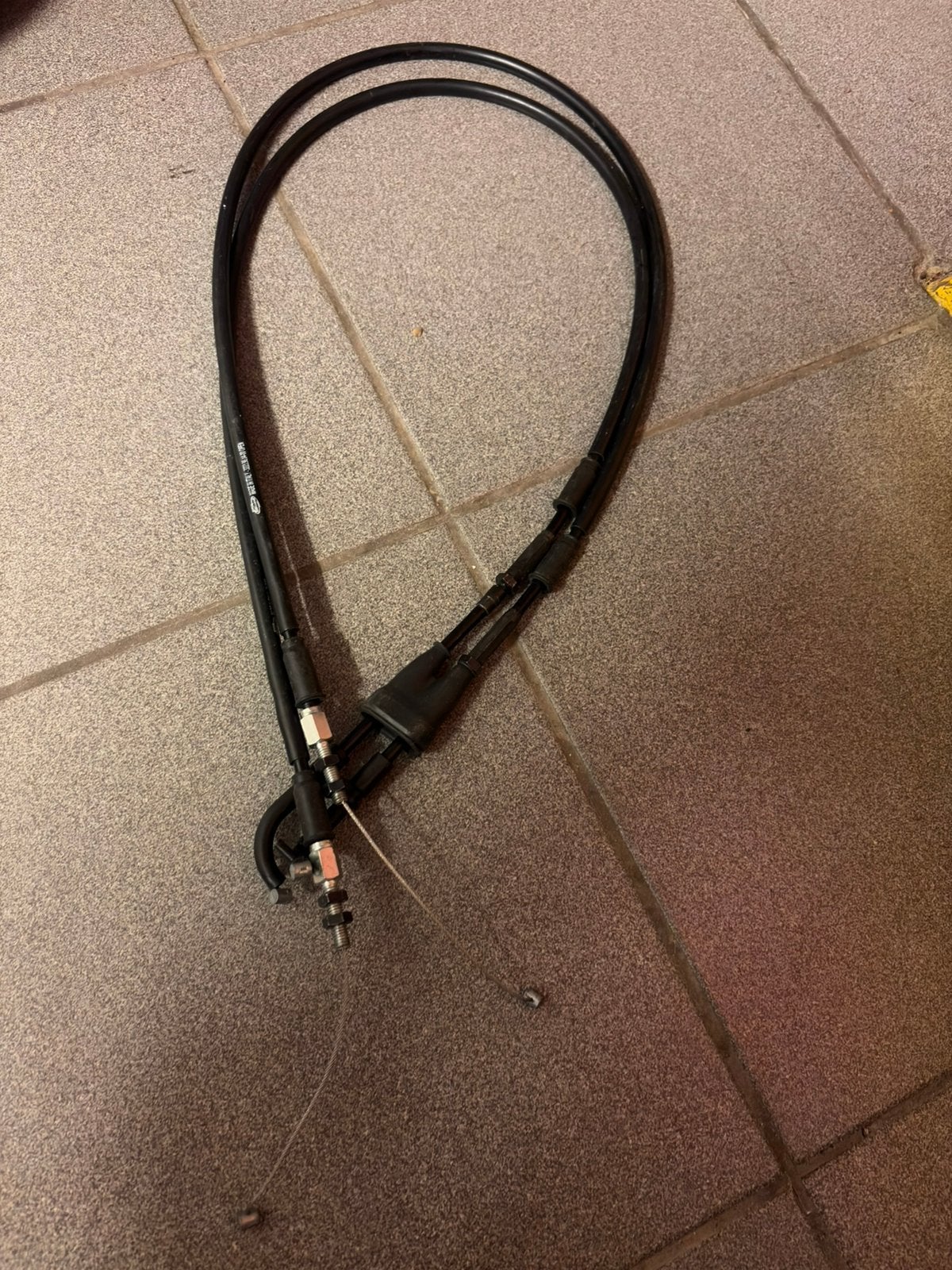 Câble Poignée De Gaz, Particulier