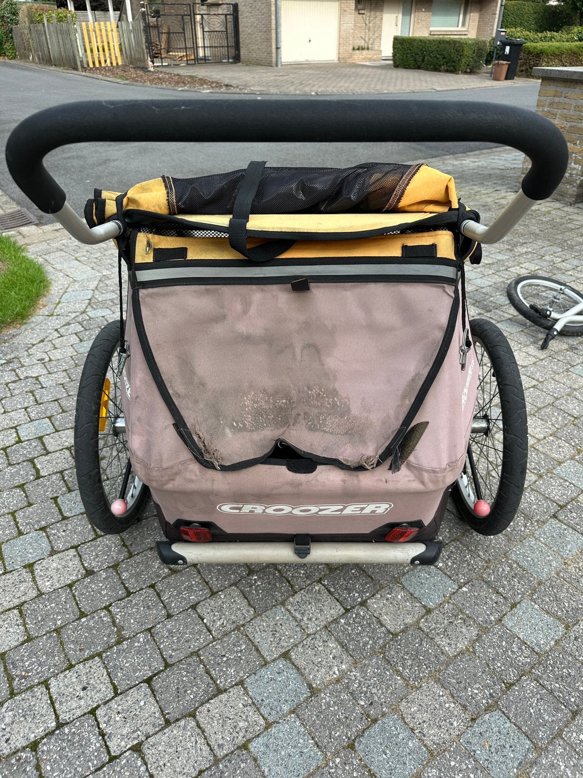Croozer fietskar 2 zitjes, Fietsen en Brommers, Ophalen, Gebruikt, Kinderkar, Opvouwbaar