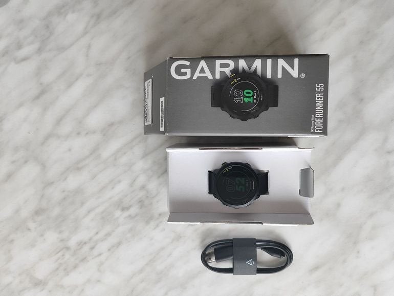 Garmin forerunner 55 Gps, Bijoux, Sacs & Beauté, Étanche, Enlèvement ou Envoi, Garmin, IOS