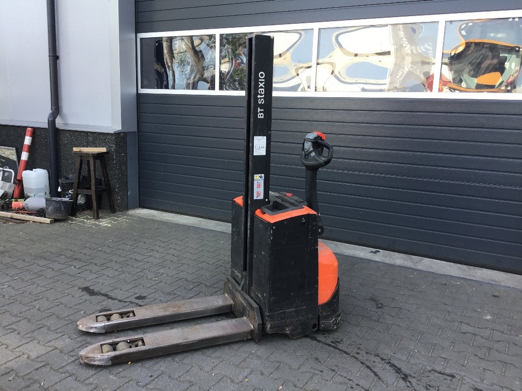 Toyota SWE 080L 2x, Zakelijke goederen, Ophalen, Elektrisch, Stapelaar, Toyota BT
