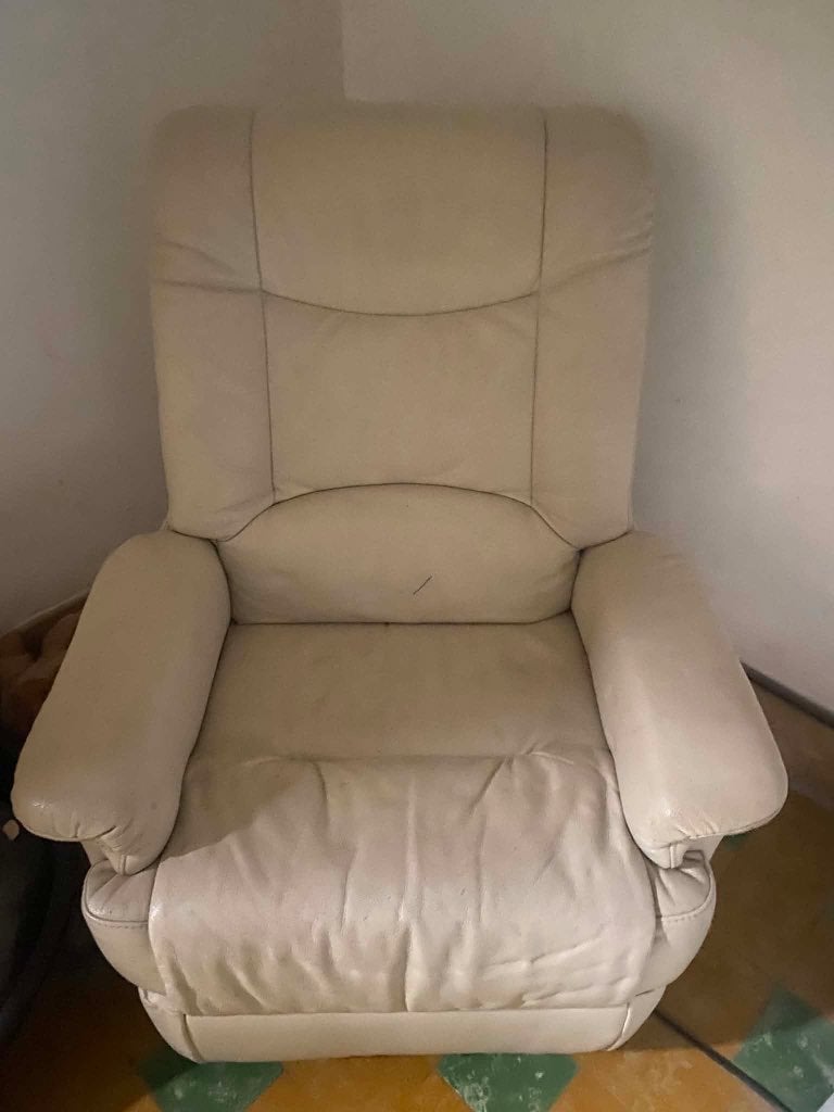 Relaxfauteuil voor 1 persoon, Huis en Inrichting, Fauteuils, Ophalen, Gebruikt, Leer