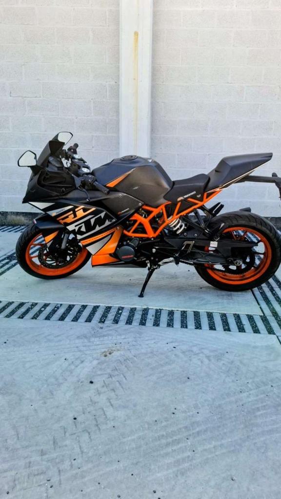 KTM RC 125, Motos, ABS, Occasion, Permis Moto A1 minimum, Manuelle
