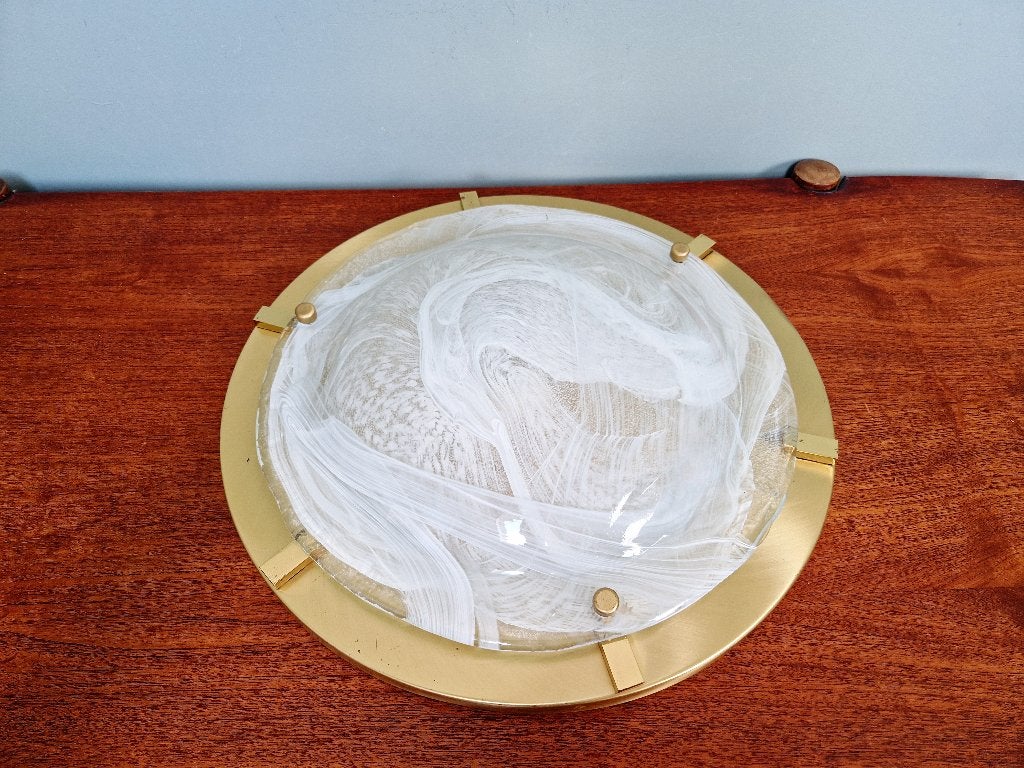 Grand plafonnier en laiton et verre de Murano, Hillebrand, Antiquités & Art, Enlèvement ou Envoi