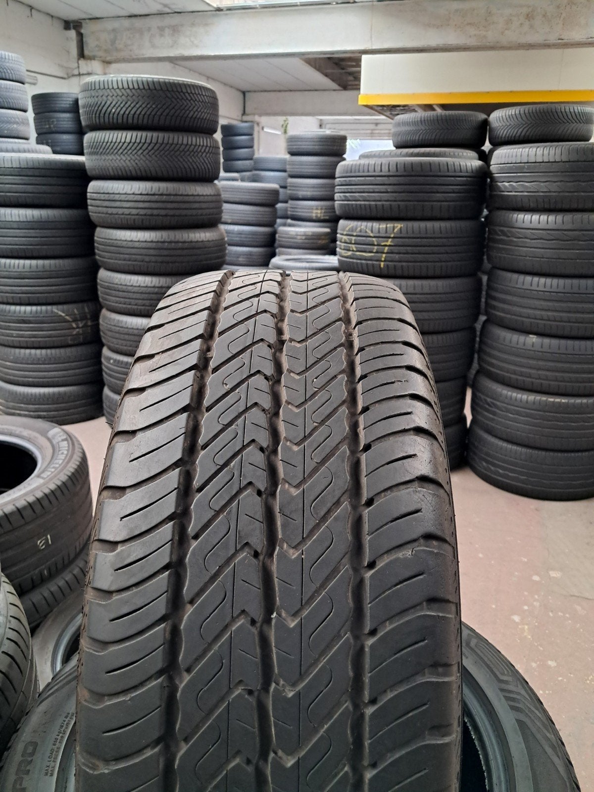 22555r17c 225 55 r17c 225/55/r17c DUNLOP Nouveau (demmont)